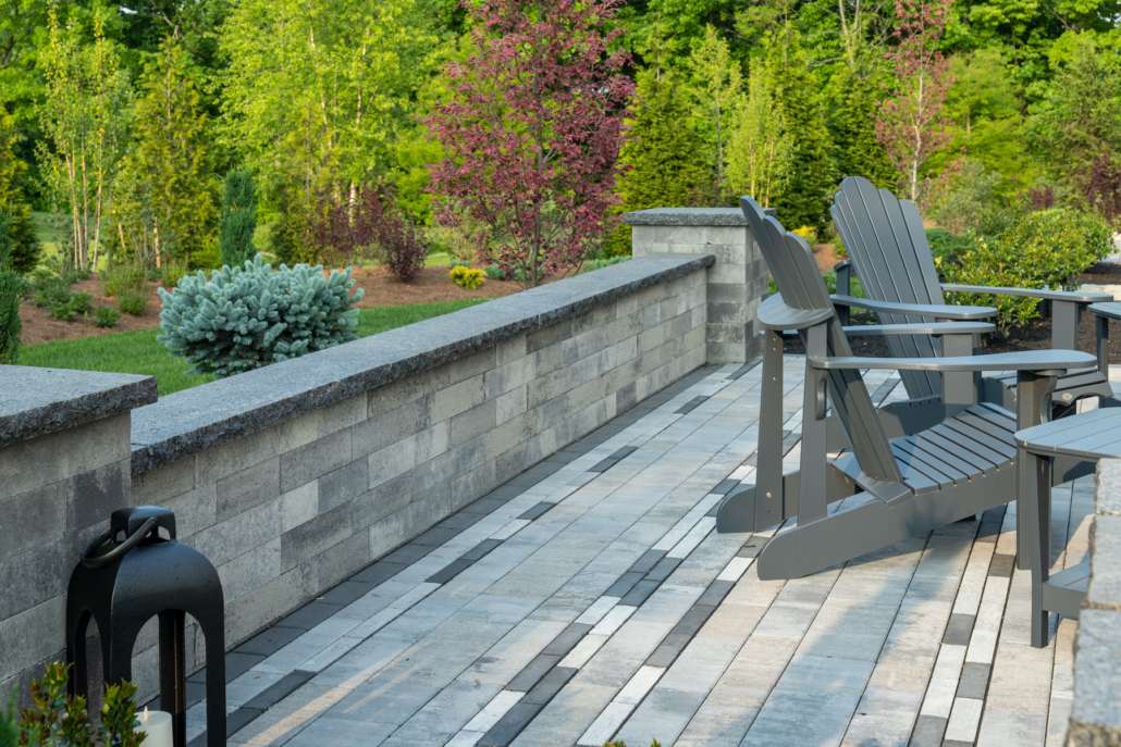 Paver Patio Sitting Wall