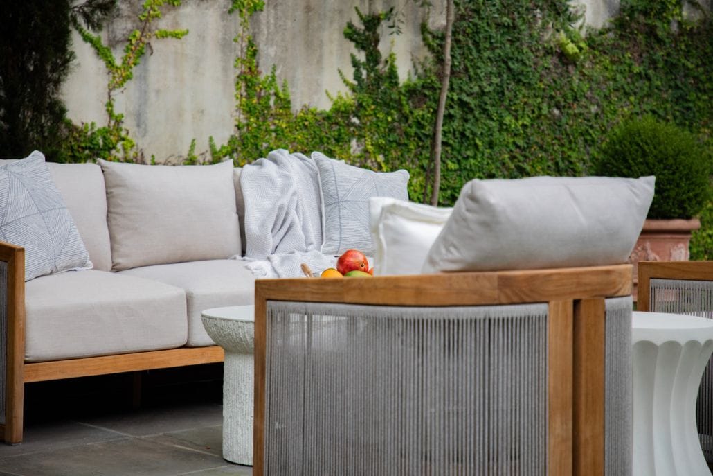 Outdoor Furniture design with missy cincinnati tri state area